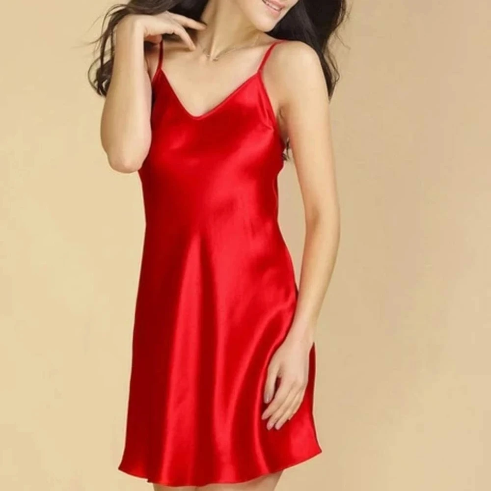 100% Mulberry Silk Nightgowns for Women